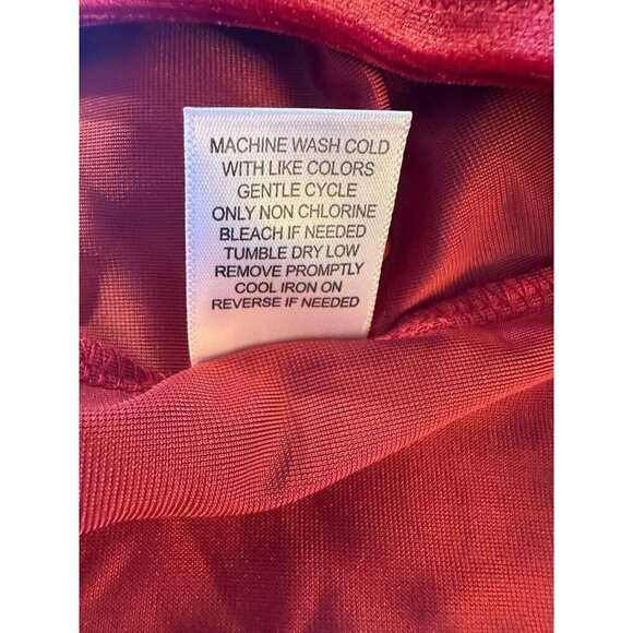 Live to be Spoiled Dress Women's Size Large red velvet long sleeve tiered - Picture 12 of 12